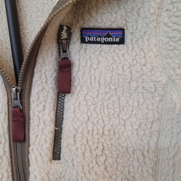 Patagonia Cream Fleece Jacket - Picture 5 of 5